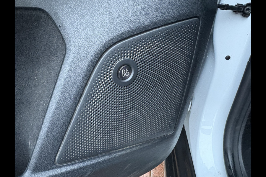 Ford FOCUS Wagon 1.0 EcoB.Hybrid 155pk Active X Business KEYLESS/B&OAUDIO/NAVI/CARPLAY/PDC/18INCH