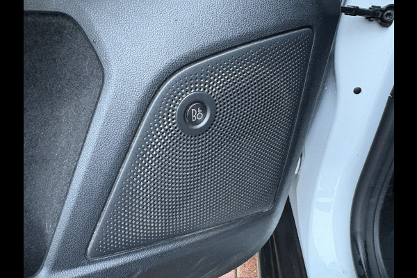 Ford FOCUS Wagon 1.0 EcoB.Hybrid 155pk Active X Business KEYLESS/B&OAUDIO/NAVI/CARPLAY/PDC/18INCH