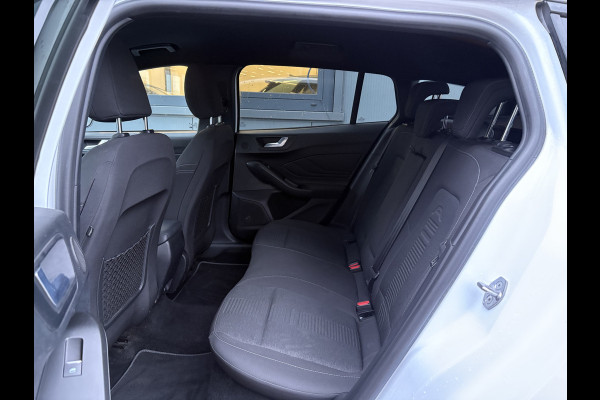 Ford FOCUS Wagon 1.0 EcoB.Hybrid 155pk Active X Business KEYLESS/B&OAUDIO/NAVI/CARPLAY/PDC/18INCH