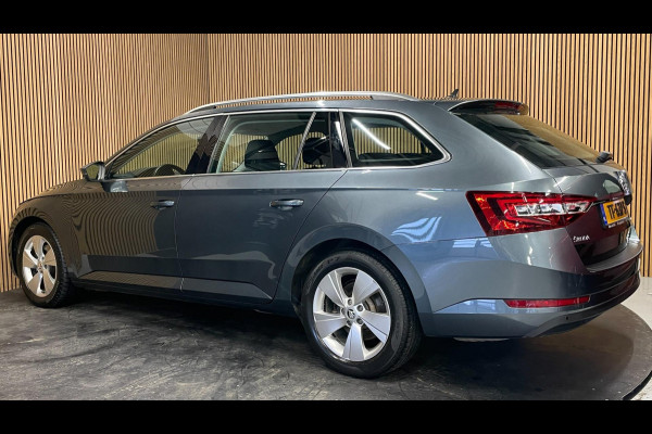 Škoda Superb Combi 1.4 TSI ACT Ambition Business|AUTOMAAT|APPLE CARPLAY|NAVIGATIE|CRUISE, CLIMATE CONTROL|STOELVERW|NL-AUTO|NAP|