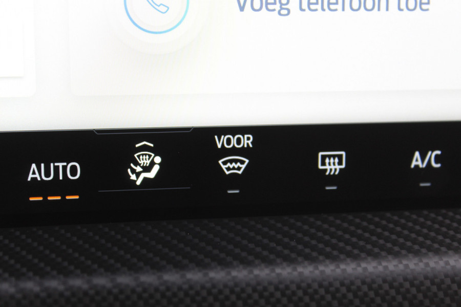 Ford Kuga 2.5-243pk PHEV ST-Line X. Nieuwste model ! Van €. 54.937,- voor €. 43.735,- ! Trekgewicht 2.100kg ! Elektr. panoramadak, Elektr. inklapb. trekhaak, stoel-, stuur- en voorraamverw., lane- en side assist, 360gr. camera, HUD, Apple/Android, Elektr. verstelb. stoelen, LED verl. etc etc