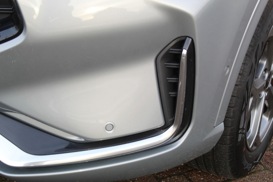 Ford Kuga 2.5-243pk PHEV ST-Line X. Nieuwste model ! Van €. 54.937,- voor €. 43.735,- ! Trekgewicht 2.100kg ! Elektr. panoramadak, Elektr. inklapb. trekhaak, stoel-, stuur- en voorraamverw., lane- en side assist, 360gr. camera, HUD, Apple/Android, Elektr. verstelb. stoelen, LED verl. etc etc