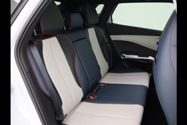 BYD ATTO 3 DESIGN 60 kWh + SCHUIFDAK | LEDER | 360 CAMERA | 15,6" SCHERM | WARMTEPOMP | ADAPTIVE CRUISE