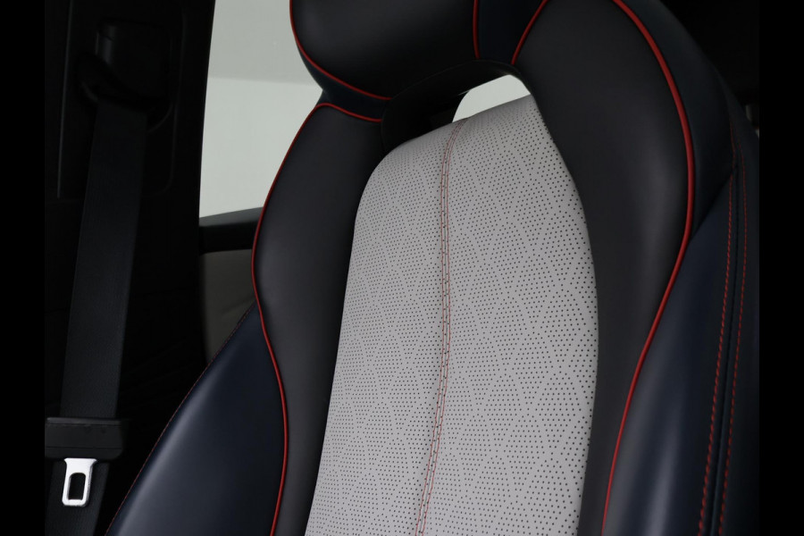 BYD ATTO 3 DESIGN 60 kWh + SCHUIFDAK | LEDER | 360 CAMERA | 15,6" SCHERM | WARMTEPOMP | ADAPTIVE CRUISE