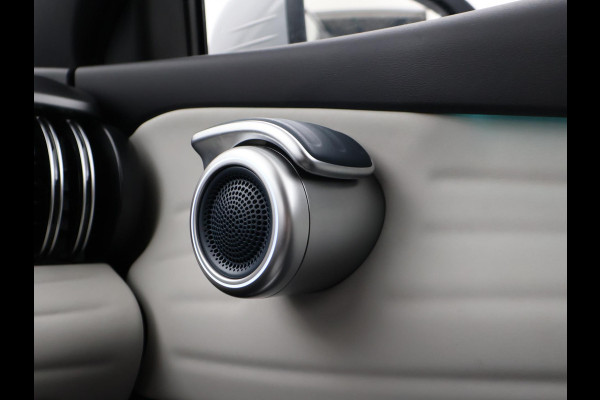 BYD ATTO 3 DESIGN 60 kWh + SCHUIFDAK | LEDER | 360 CAMERA | 15,6" SCHERM | WARMTEPOMP | ADAPTIVE CRUISE