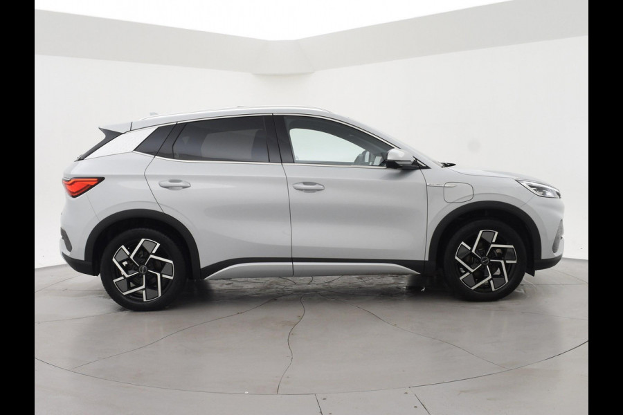 BYD ATTO 3 DESIGN 60 kWh + SCHUIFDAK | LEDER | 360 CAMERA | 15,6" SCHERM | WARMTEPOMP | ADAPTIVE CRUISE