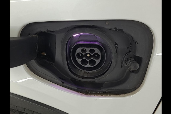 Volvo XC40 1.5 T5 Automaat | Leren bekleding | Stoel- en stuurverwarming | Achteruitrijcamera | Trekhaak uitklapbaar | Harman/kardon audio