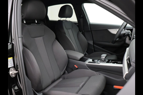 Audi A4 Limousine 35 TFSI 150 PK AUT. *1.002 KM!* + VIRTUAL COCKPIT | SFEERVERLICHTING | 19 INCH | SPORTSTOELEN | APPLE CARPLAY