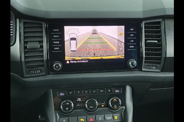 Škoda Kodiaq 1.5 TSI Sportline Automaat | Panoramadak | Trekhaak | LED verlichting | Elektrisch bedienbare achterklep | Panoramadak | Voorsto