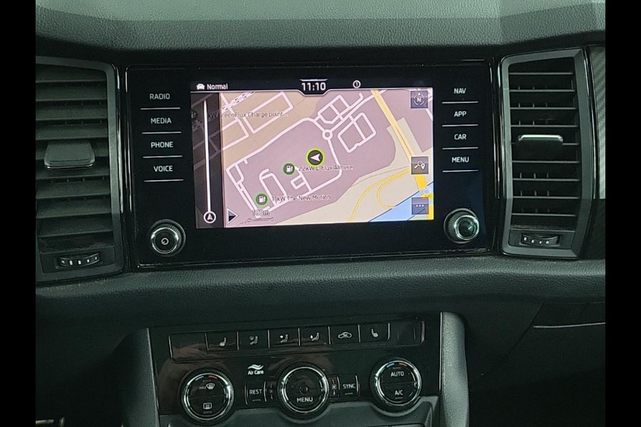 Škoda Kodiaq 1.5 TSI Sportline Automaat | Panoramadak | Trekhaak | LED verlichting | Elektrisch bedienbare achterklep | Panoramadak | Voorsto