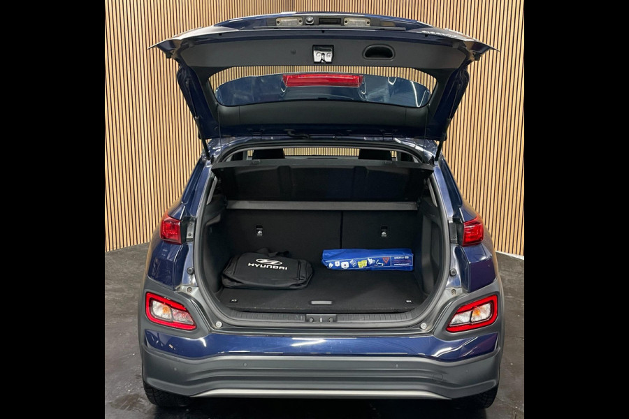 Hyundai Kona EV Comfort 64 kWh|3-FASE|100% SOH|KRELL|ACC|CARPLAY|CAMERA|CLIMATE,CRUISE CONTROL|1e EIG.|NL-AUTO|NAP|INCL.BTW|