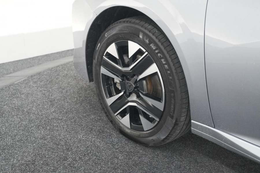 Peugeot 208 PureTech 100 Allure Pack | Nieuw Model | Apple CarPlay | Parkeersensoren | Climate Control