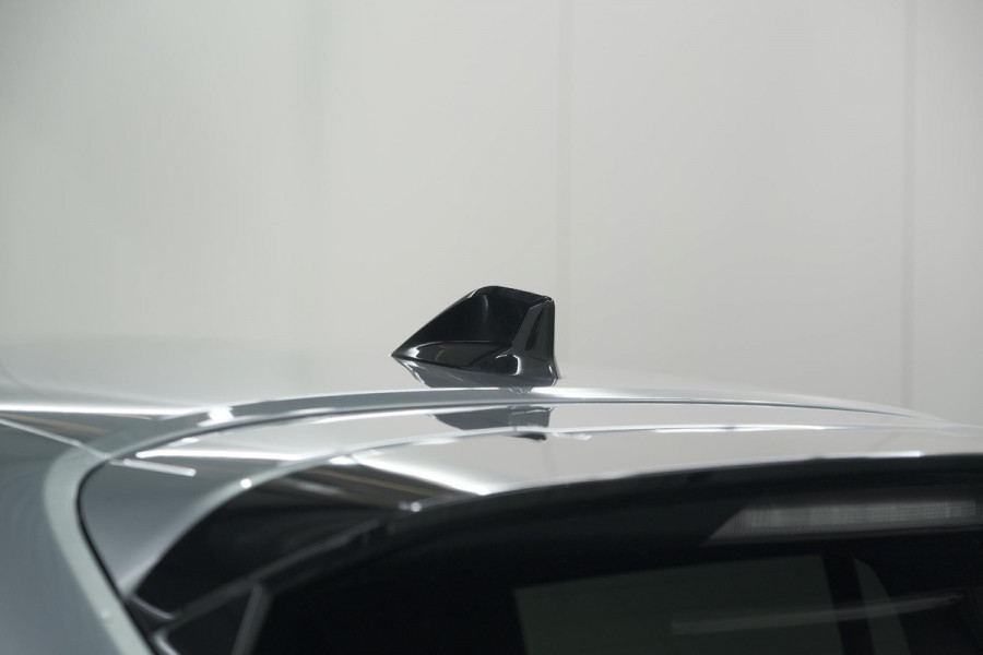 Peugeot 208 PureTech 100 Allure Pack | Nieuw Model | Apple CarPlay | Parkeersensoren | Climate Control