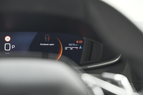 Peugeot 2008 PureTech 130 EAT8 Allure | 100% Benzine | Parkeersensoren Voor + Achter | Apple CarPlay | Climate Control