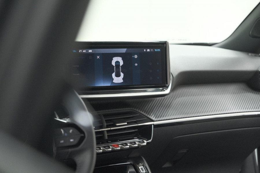 Peugeot 2008 PureTech 130 EAT8 Allure | 100% Benzine | Parkeersensoren Voor + Achter | Apple CarPlay | Climate Control