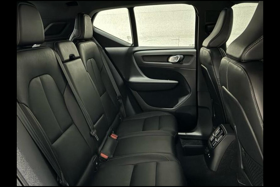 Volvo XC40 1.5 T5 Recharge R-Design Pano H/K 360º Leer ACC Trekh.