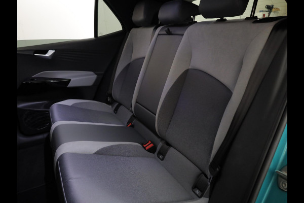 Volkswagen ID.3 First Plus 58 kWh Camera| Navigatie| 19'LMvelgen| Matrix LED| SOH 90%