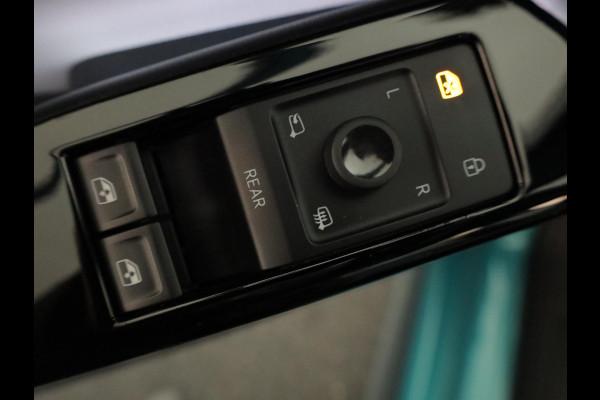 Volkswagen ID.3 First Plus 58 kWh Camera| Navigatie| 19'LMvelgen| Matrix LED| SOH 90%