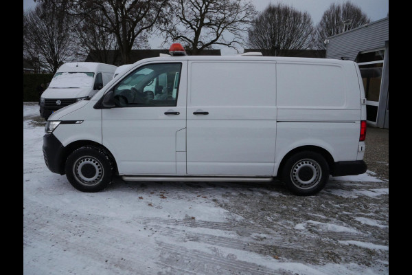 Volkswagen Transporter 2.0 TDI 150PK, L1H1, DSG-automaat, Airco, 2 x Schuifdeur, Dierenambulance-inrichting, Hondenvervoer