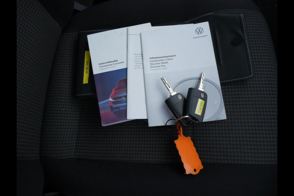 Volkswagen Transporter 2.0 TDI 150PK, L1H1, DSG-automaat, Airco, 2 x Schuifdeur, Dierenambulance-inrichting, Hondenvervoer