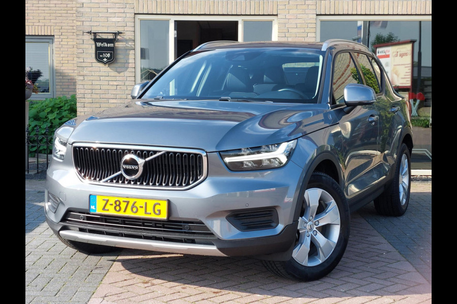 Volvo XC40 2.0 T4 R-Design | Leder | Trekhaak | Panodak