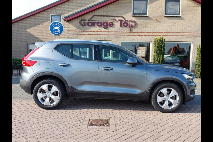 Volvo XC40 2.0 T4 R-Design | Leder | Trekhaak | Panodak