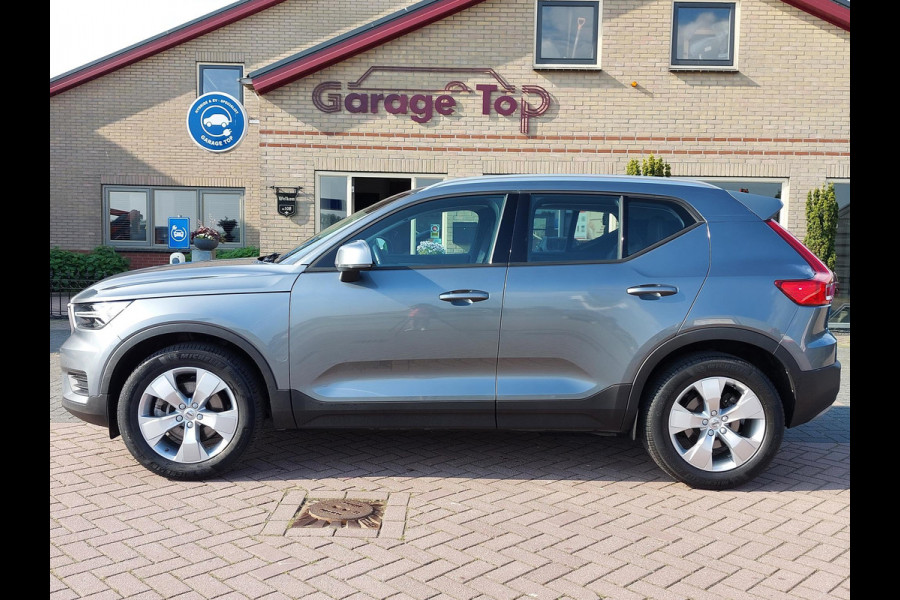 Volvo XC40 2.0 T4 R-Design | Leder | Trekhaak | Panodak