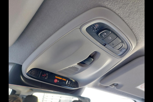 Volvo XC40 2.0 T4 R-Design | Leder | Trekhaak | Panodak