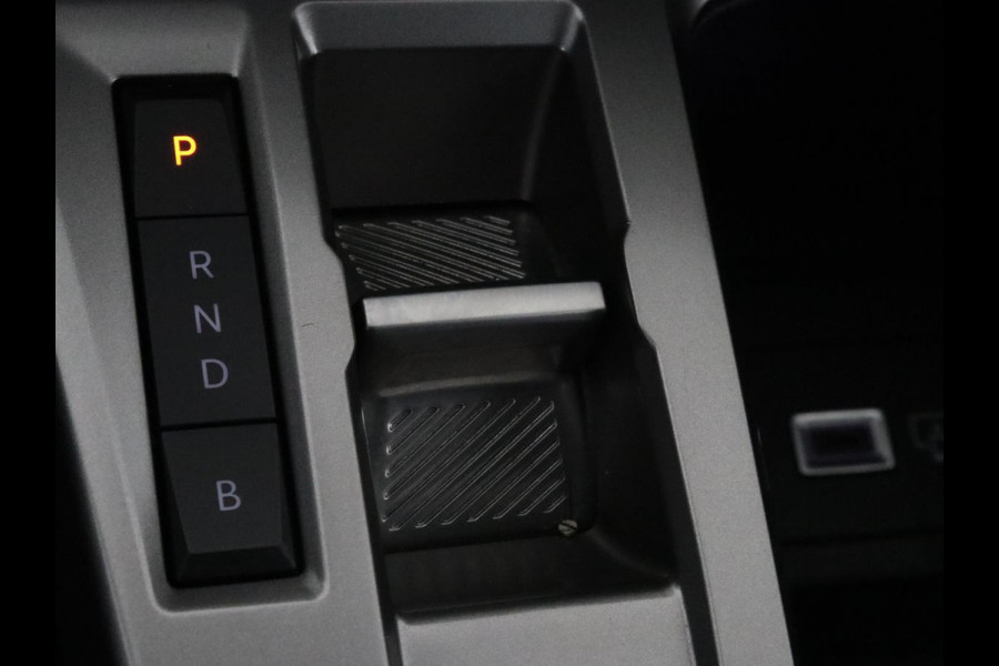 Peugeot 308 1.6 Plug-in Hybrid 180 Allure | Half leder | Camera | Carplay | Navigatie | Full LED | Cruise control | Climate control | Digital Cockpit | PHEV