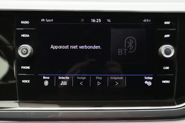 Volkswagen Polo 1.0 TSI Highline R-Line Climate, ACC, Apple Carplay, Sfeerverlichting, Sportstoelen, DAB, 17''