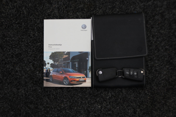 Volkswagen Polo 1.0 TSI Highline R-Line Climate, ACC, Apple Carplay, Sfeerverlichting, Sportstoelen, DAB, 17''