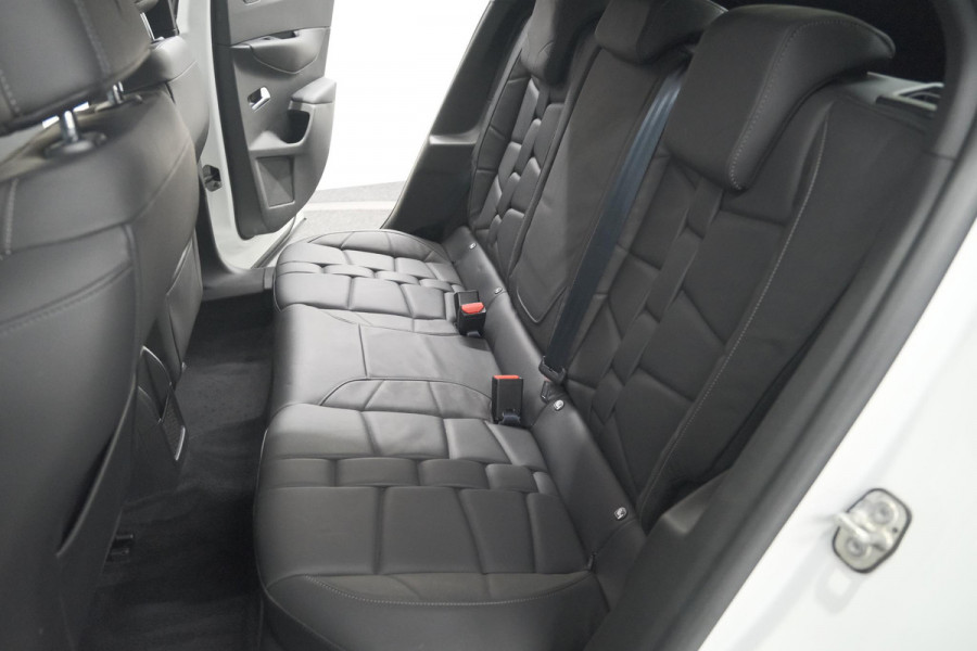 DS Ds 3 Crossback E-Tense So Chic 50 kWh | SHO = 93,8% | Allseason Banden | Camera | Dodehoekdetectie | Head-Up Display