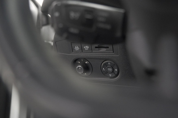 DS Ds 3 Crossback E-Tense So Chic 50 kWh | SHO = 93,8% | Allseason Banden | Camera | Dodehoekdetectie | Head-Up Display