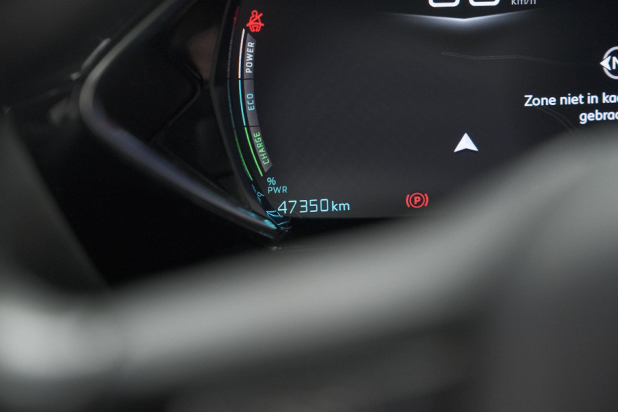 DS Ds 3 Crossback E-Tense So Chic 50 kWh | SHO = 93,8% | Allseason Banden | Camera | Dodehoekdetectie | Head-Up Display