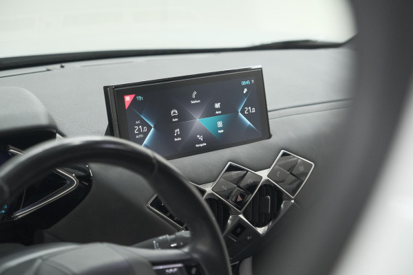 DS Ds 3 Crossback E-Tense So Chic 50 kWh | SHO = 93,8% | Allseason Banden | Camera | Dodehoekdetectie | Head-Up Display