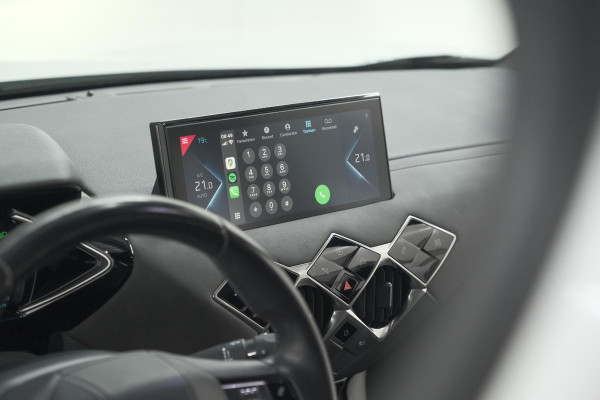 DS Ds 3 Crossback E-Tense So Chic 50 kWh | SHO = 93,8% | Allseason Banden | Camera | Dodehoekdetectie | Head-Up Display