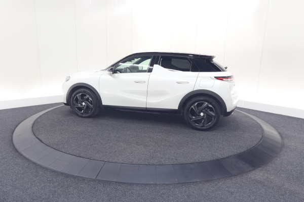 DS Ds 3 Crossback E-Tense So Chic 50 kWh | SHO = 93,8% | Allseason Banden | Camera | Dodehoekdetectie | Head-Up Display