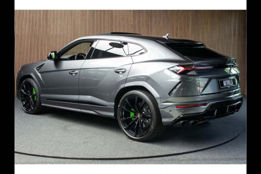 Lamborghini Urus 4.0 V8 HUD Panodak Leer ACC Ceramic Akrapovic Keyless 360 Camera B&O Massage Alcantara hemel Elektr. achterklep Elektr. verstelbare stoelen met memory Afneemb. trekhaak Softclose Achterasbesturing Elektr. verstelbare stuurwiel Navi Stoelverwarming voor & achter Stuurverwarming Stoelventilatie PDC LM ve