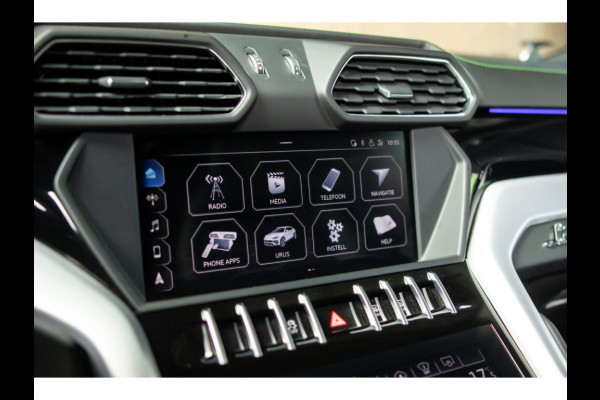 Lamborghini Urus 4.0 V8 HUD Panodak Leer ACC Ceramic Akrapovic Keyless 360 Camera B&O Massage Alcantara hemel Elektr. achterklep Elektr. verstelbare stoelen met memory Afneemb. trekhaak Softclose Achterasbesturing Elektr. verstelbare stuurwiel Navi Stoelverwarming voor & achter Stuurverwarming Stoelventilatie PDC LM ve