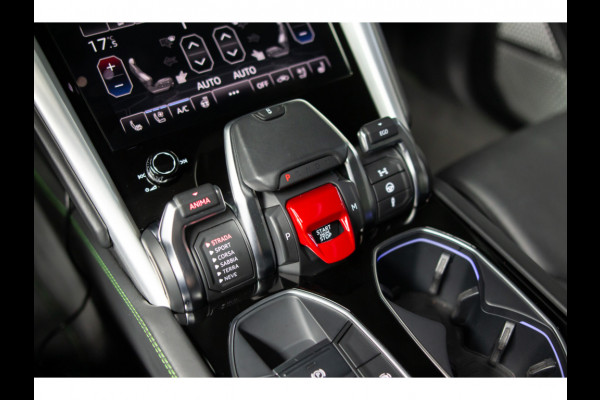 Lamborghini Urus 4.0 V8 HUD Panodak Leer ACC Ceramic Akrapovic Keyless 360 Camera B&O Massage Alcantara hemel Elektr. achterklep Elektr. verstelbare stoelen met memory Afneemb. trekhaak Softclose Achterasbesturing Elektr. verstelbare stuurwiel Navi Stoelverwarming voor & achter Stuurverwarming Stoelventilatie PDC LM ve