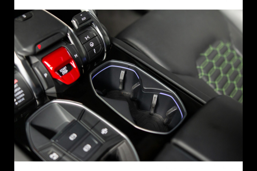 Lamborghini Urus 4.0 V8 HUD Panodak Leer ACC Ceramic Akrapovic Keyless 360 Camera B&O Massage Alcantara hemel Elektr. achterklep Elektr. verstelbare stoelen met memory Afneemb. trekhaak Softclose Achterasbesturing Elektr. verstelbare stuurwiel Navi Stoelverwarming voor & achter Stuurverwarming Stoelventilatie PDC LM ve