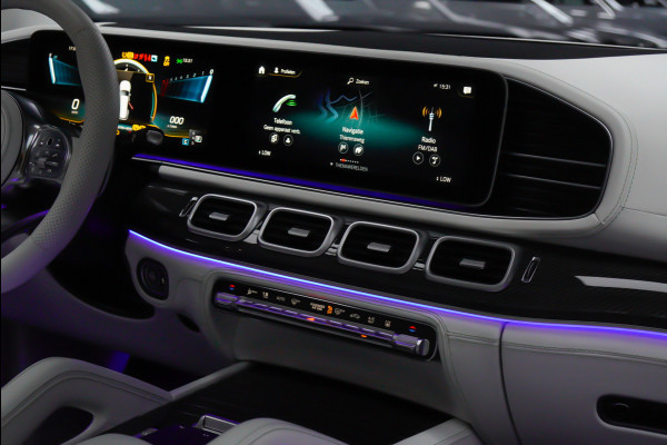 Mercedes-Benz GLS BRABUS 800 4MATIC HUD Massage Full-Carbon Panodak Leer Distronic Standkachel Keyless 360 Camera Burmester Sterrenhemel Airmatic DC Elektr. achterklep Elektr. verstelbare stoelen voor & achter met memory Soft close Elektr. bedienbare trekhaak Elektr. verstelbare stuurwiel Navi PDC LM velgen