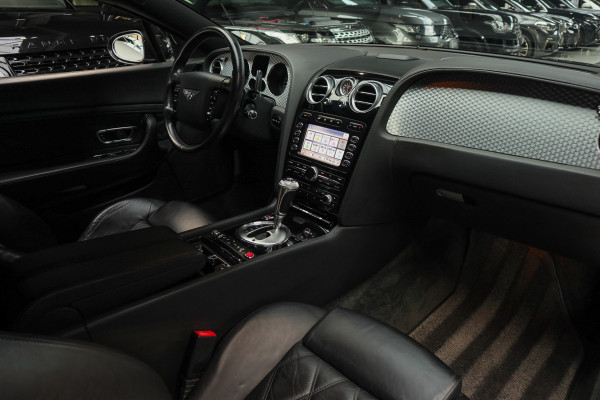 Bentley Continental GT 6.0 W12 Mansory Massage Leer ACC Keyless Camera Luchtvering Elektr. verstelbare stoelen met memory Elektr. verstelbare stuurwiel Navi PDC LM velgen