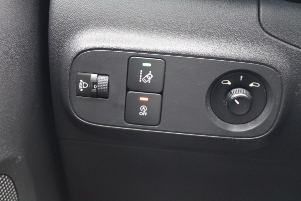 Citroën C3 1.2 PureTech S&S Feel | NAP | CRUISE CONTROL | APPLE CARPLAY | PARKEERSENSOREN ACHTER |