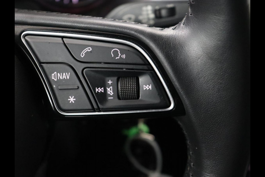 Audi A3 1.0 TFSI Design Pro Line Plus | Stoelverwarming | Trekhaak | Sportstoelen | Full LED | Navigatie | DAB | Cruise control | Climate control | Parkeerhulp | Bluetooth