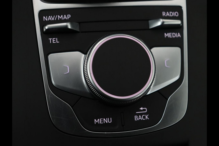 Audi A3 1.0 TFSI Design Pro Line Plus | Stoelverwarming | Trekhaak | Sportstoelen | Full LED | Navigatie | DAB | Cruise control | Climate control | Parkeerhulp | Bluetooth