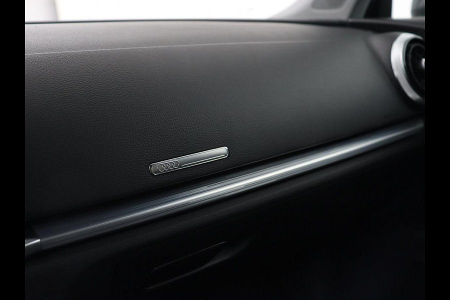 Audi A3 1.0 TFSI Design Pro Line Plus | Stoelverwarming | Trekhaak | Sportstoelen | Full LED | Navigatie | DAB | Cruise control | Climate control | Parkeerhulp | Bluetooth