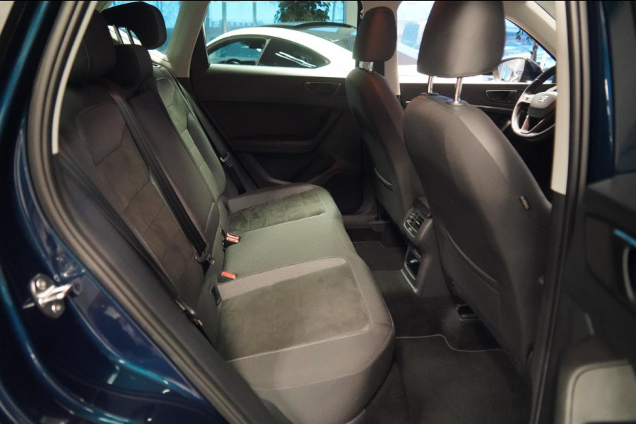 Seat Ateca 1.5 TSI Style Business Intense / NL-Auto / 46dkm NAP / Adaptieve Cruise / Navi / Allseason