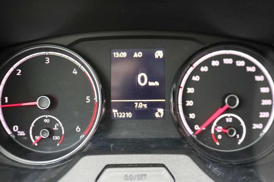 Volkswagen Transporter 2.0 TDI L2 H1 DC 150pk Airco Navigatie Imperiaal