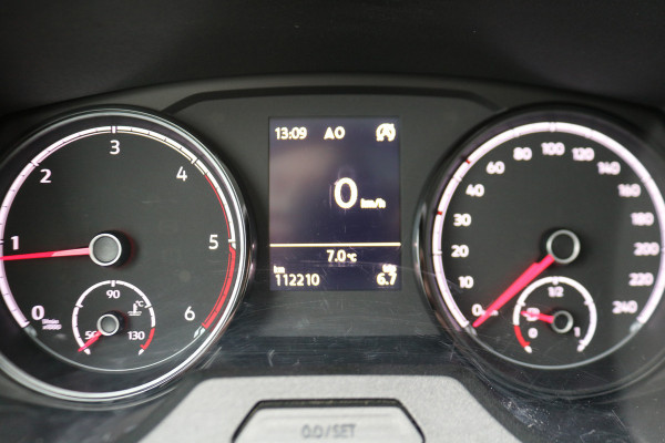 Volkswagen Transporter 2.0 TDI L2 H1 DC 150pk Airco Navigatie Imperiaal